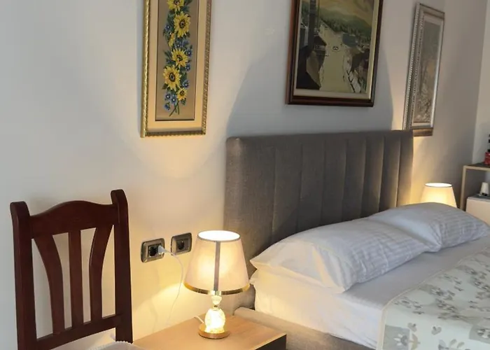 Accommodatie bij particulieren Air Albania *