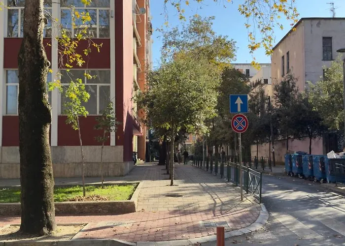 Accommodatie bij particulieren Air Albania Tirana