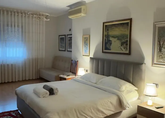 Accommodatie bij particulieren Air Albania *