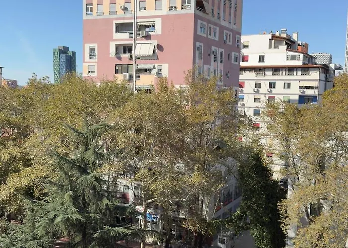 Accommodatie bij particulieren Air Albania Tirana